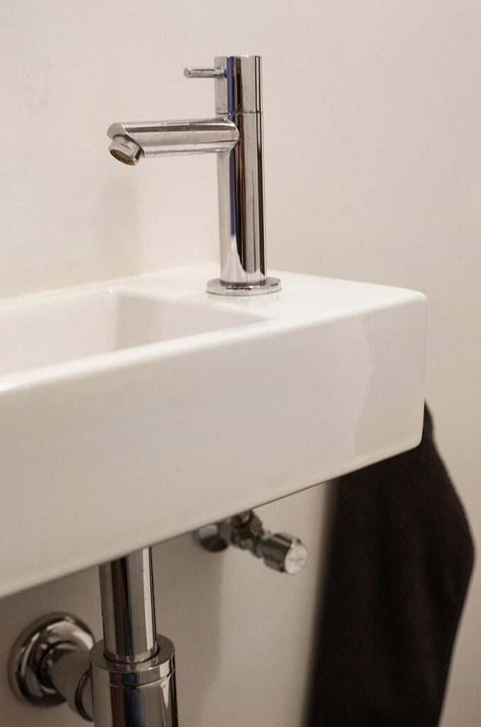 Sa Blisz Interiors Toilet